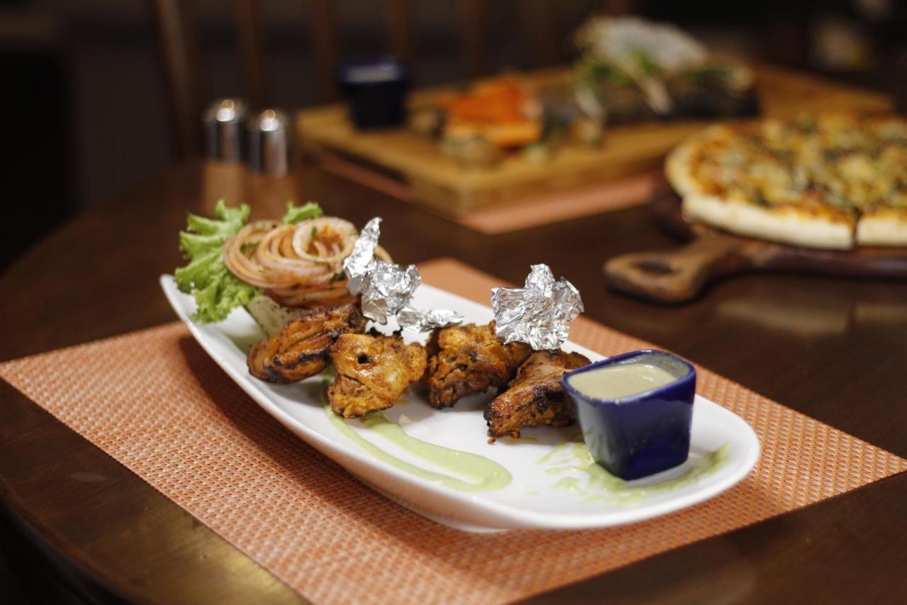 Johnson Lodge & Spa Manali  Ngoại thất bức ảnh
