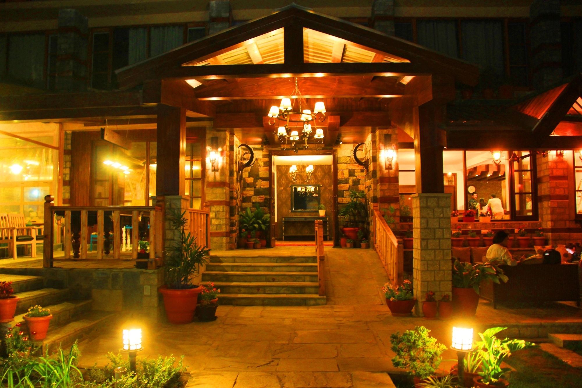 Johnson Lodge & Spa Manali  Ngoại thất bức ảnh